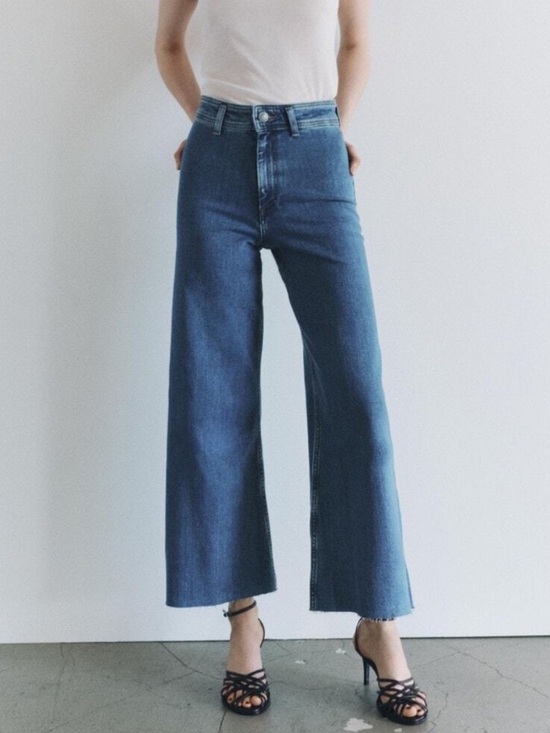 Zara Denim - Zara Marine Wide Leg High Rise Cropped Raw Hem Jeans Womens 4 Blue Denim Pockets